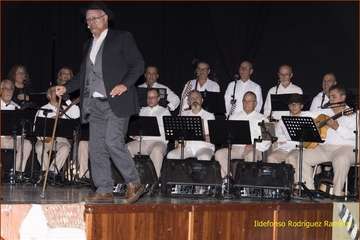 Concierto aniversario de la parranda Medio Jigo P'al Kilo (Foto Ildefonso Rodríguez)